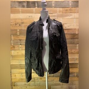 Q40 Anthropologie Women’s Gray Crinkled Leather Zip Up Leather Jacket Size L